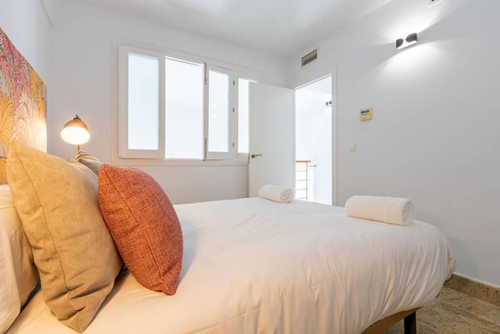 Appartement Becas Alameda Duplex By Valcambre à Séville Extérieur photo
